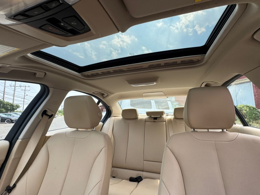 2013 BMW 3 Series 4dr Sdn 328i xDrive AWD SULEV, available for sale in Hicksville, New York | REGAL AUTOHAUS. Hicksville, New York 2013 BMW 3 Series 4dr Sdn 328i xDrive AWD SULEV, available for sale in Hicksville, New York | REGAL AUTOHAUS. Hicksville, New York