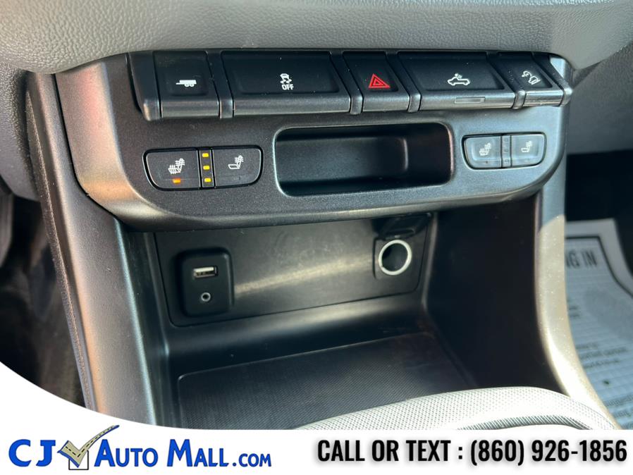 2018 Chevrolet Colorado 4WD Crew Cab 128.3" Z71, available for sale in Bristol, Connecticut | CJ Auto Mall. Bristol, Connecticut 2018 Chevrolet Colorado 4WD Crew Cab 128.3" Z71, available for sale in Bristol, Connecticut | CJ Auto Mall. Bristol, Connecticut