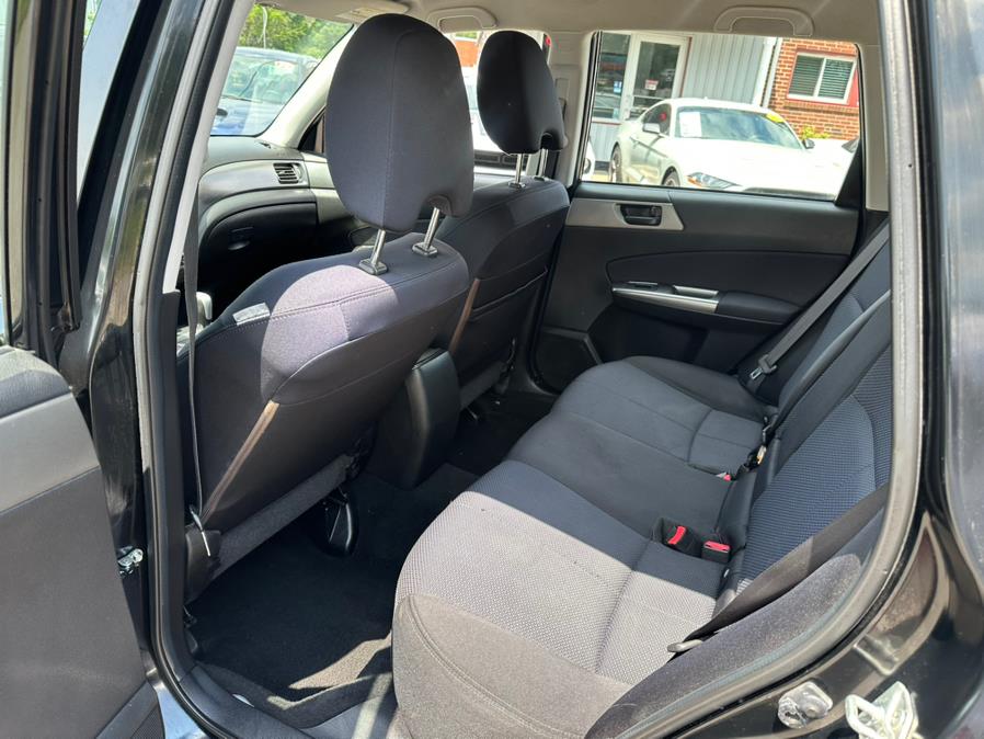 2012 Subaru Forester 4dr Auto 2.5X, available for sale in South Windsor, Connecticut | Mike And Tony Auto Sales, Inc. South Windsor, Connecticut 2012 Subaru Forester 4dr Auto 2.5X, available for sale in South Windsor, Connecticut | Mike And Tony Auto Sales, Inc. South Windsor, Connecticut