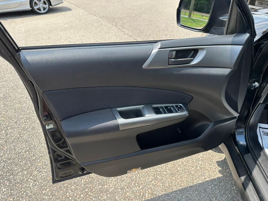 2012 Subaru Forester 4dr Auto 2.5X, available for sale in South Windsor, Connecticut | Mike And Tony Auto Sales, Inc. South Windsor, Connecticut 2012 Subaru Forester 4dr Auto 2.5X, available for sale in South Windsor, Connecticut | Mike And Tony Auto Sales, Inc. South Windsor, Connecticut