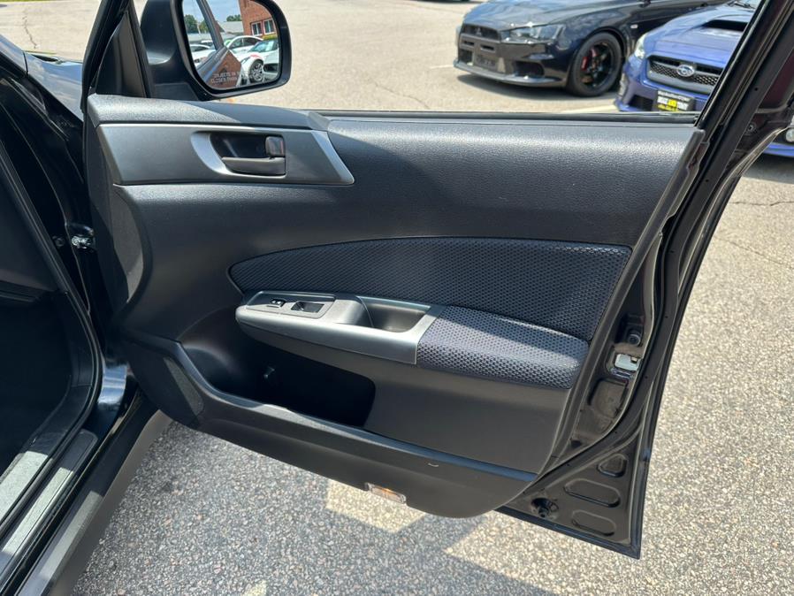 2012 Subaru Forester 4dr Auto 2.5X, available for sale in South Windsor, Connecticut | Mike And Tony Auto Sales, Inc. South Windsor, Connecticut 2012 Subaru Forester 4dr Auto 2.5X, available for sale in South Windsor, Connecticut | Mike And Tony Auto Sales, Inc. South Windsor, Connecticut