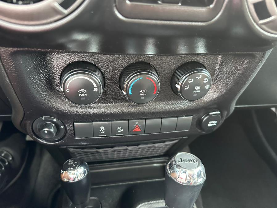 2017 Jeep Wrangler Unlimited Sport 4x4, available for sale in South Windsor, Connecticut | Mike And Tony Auto Sales, Inc. South Windsor, Connecticut 2017 Jeep Wrangler Unlimited Sport 4x4, available for sale in South Windsor, Connecticut | Mike And Tony Auto Sales, Inc. South Windsor, Connecticut