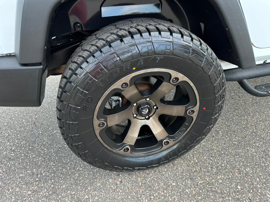 2017 Jeep Wrangler Unlimited Sport 4x4, available for sale in South Windsor, Connecticut | Mike And Tony Auto Sales, Inc. South Windsor, Connecticut 2017 Jeep Wrangler Unlimited Sport 4x4, available for sale in South Windsor, Connecticut | Mike And Tony Auto Sales, Inc. South Windsor, Connecticut