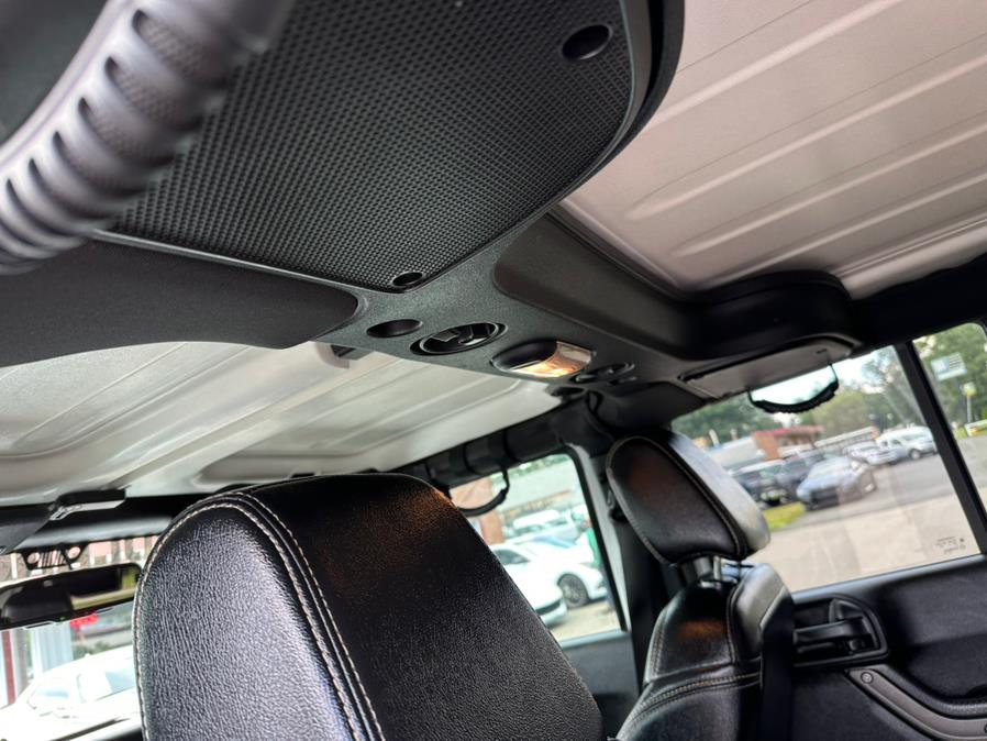 2017 Jeep Wrangler Unlimited Sport 4x4, available for sale in South Windsor, Connecticut | Mike And Tony Auto Sales, Inc. South Windsor, Connecticut 2017 Jeep Wrangler Unlimited Sport 4x4, available for sale in South Windsor, Connecticut | Mike And Tony Auto Sales, Inc. South Windsor, Connecticut
