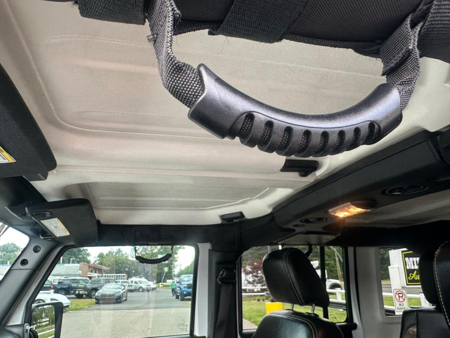 2017 Jeep Wrangler Unlimited Sport 4x4, available for sale in South Windsor, Connecticut | Mike And Tony Auto Sales, Inc. South Windsor, Connecticut 2017 Jeep Wrangler Unlimited Sport 4x4, available for sale in South Windsor, Connecticut | Mike And Tony Auto Sales, Inc. South Windsor, Connecticut