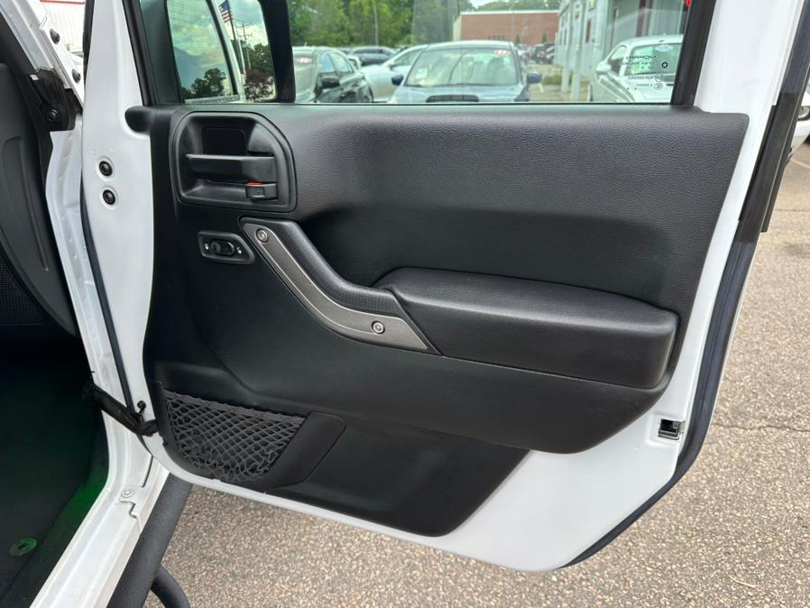 2017 Jeep Wrangler Unlimited Sport 4x4, available for sale in South Windsor, Connecticut | Mike And Tony Auto Sales, Inc. South Windsor, Connecticut 2017 Jeep Wrangler Unlimited Sport 4x4, available for sale in South Windsor, Connecticut | Mike And Tony Auto Sales, Inc. South Windsor, Connecticut
