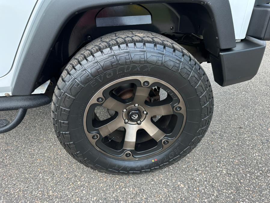 2017 Jeep Wrangler Unlimited Sport 4x4, available for sale in South Windsor, Connecticut | Mike And Tony Auto Sales, Inc. South Windsor, Connecticut 2017 Jeep Wrangler Unlimited Sport 4x4, available for sale in South Windsor, Connecticut | Mike And Tony Auto Sales, Inc. South Windsor, Connecticut