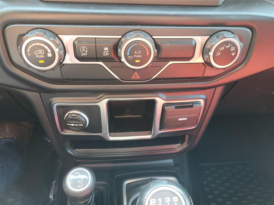 2019 Jeep Wrangler Sport 4x4, available for sale in Canton, Connecticut | Lava Motors. Canton, Connecticut 2019 Jeep Wrangler Sport 4x4, available for sale in Canton, Connecticut | Lava Motors. Canton, Connecticut