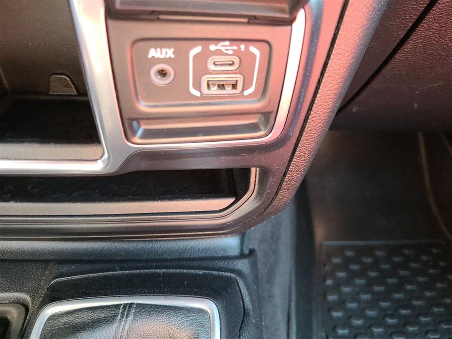 2019 Jeep Wrangler Sport 4x4, available for sale in Canton, Connecticut | Lava Motors. Canton, Connecticut 2019 Jeep Wrangler Sport 4x4, available for sale in Canton, Connecticut | Lava Motors. Canton, Connecticut