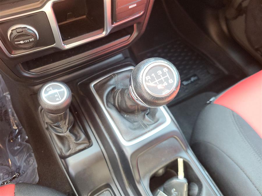 2019 Jeep Wrangler Sport 4x4, available for sale in Canton, Connecticut | Lava Motors. Canton, Connecticut 2019 Jeep Wrangler Sport 4x4, available for sale in Canton, Connecticut | Lava Motors. Canton, Connecticut