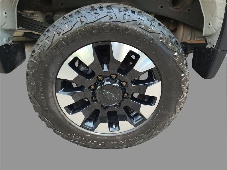 2020 Chevrolet Silverado 2500HD 4WD Crew Cab 159" Custom, available for sale in Canton, Connecticut | Lava Motors. Canton, Connecticut 2020 Chevrolet Silverado 2500HD 4WD Crew Cab 159" Custom, available for sale in Canton, Connecticut | Lava Motors. Canton, Connecticut