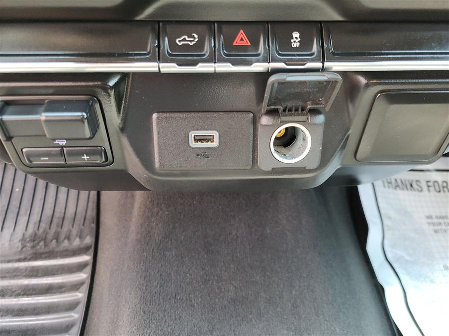 2020 Chevrolet Silverado 2500HD 4WD Crew Cab 159" Custom, available for sale in Canton, Connecticut | Lava Motors. Canton, Connecticut 2020 Chevrolet Silverado 2500HD 4WD Crew Cab 159" Custom, available for sale in Canton, Connecticut | Lava Motors. Canton, Connecticut