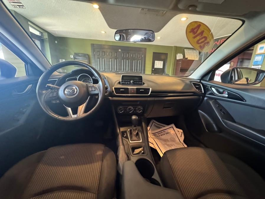 2014 Mazda Mazda3 5dr HB Auto i Touring, available for sale in West Hartford, Connecticut | AutoMax. West Hartford, Connecticut 2014 Mazda Mazda3 5dr HB Auto i Touring, available for sale in West Hartford, Connecticut | AutoMax. West Hartford, Connecticut