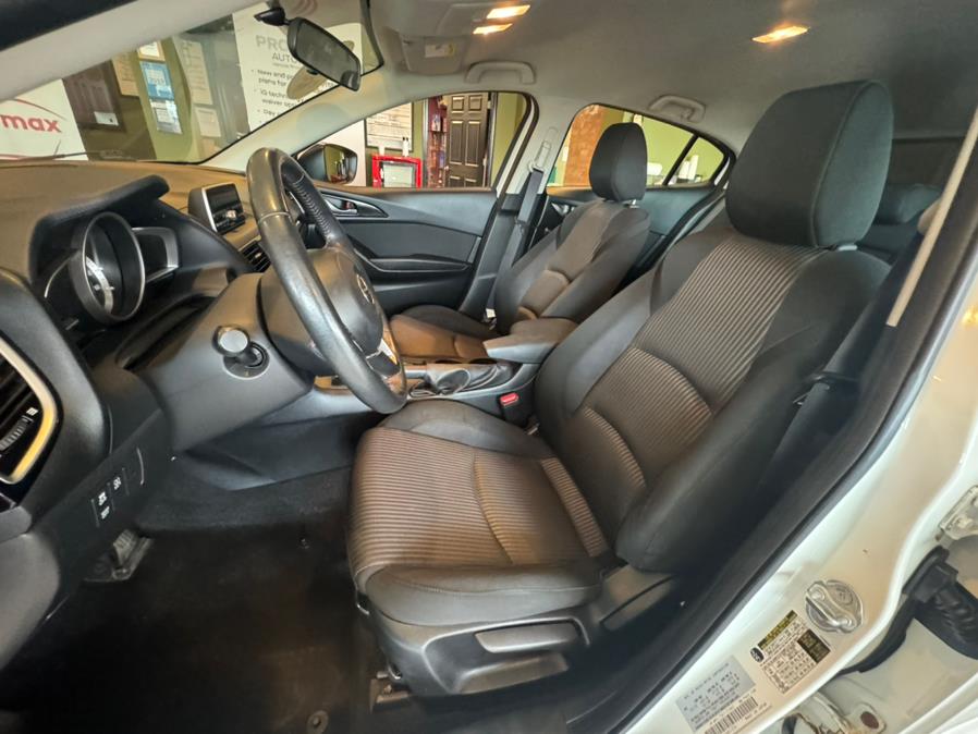 2014 Mazda Mazda3 5dr HB Auto i Touring, available for sale in West Hartford, Connecticut | AutoMax. West Hartford, Connecticut 2014 Mazda Mazda3 5dr HB Auto i Touring, available for sale in West Hartford, Connecticut | AutoMax. West Hartford, Connecticut