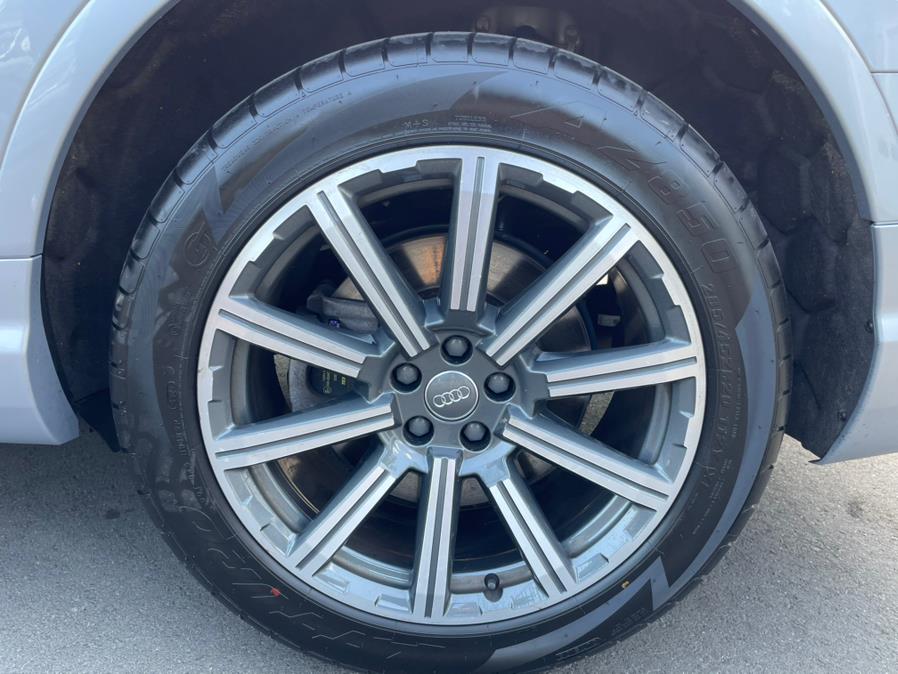 2017 Audi Q7 3.0 TFSI Premium Plus, available for sale in North Branford, Connecticut | CarHavn. North Branford, Connecticut 2017 Audi Q7 3.0 TFSI Premium Plus, available for sale in North Branford, Connecticut | CarHavn. North Branford, Connecticut