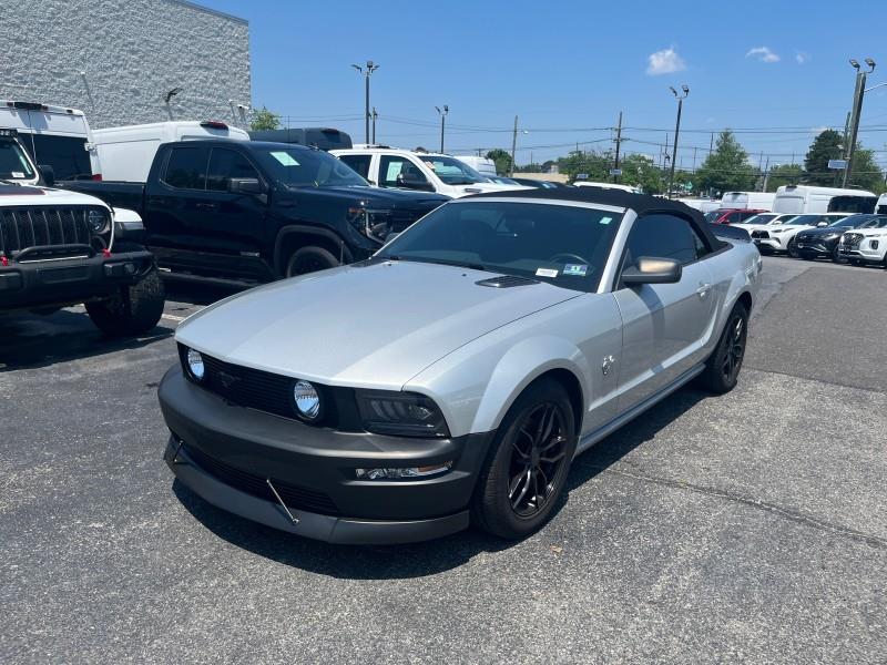 2009 Ford Mustang GT Premium CONV. V8, available for sale in Maple Shade, New Jersey | Car Revolution. Maple Shade, New Jersey 2009 Ford Mustang GT Premium CONV. V8, available for sale in Maple Shade, New Jersey | Car Revolution. Maple Shade, New Jersey