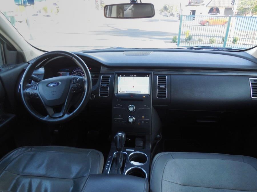 2018 Ford Flex SEL FWD, available for sale in Hawaiian Gardens, California | Luxe Motors. Hawaiian Gardens, California 2018 Ford Flex SEL FWD, available for sale in Hawaiian Gardens, California | Luxe Motors. Hawaiian Gardens, California