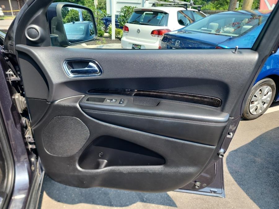 2014 Dodge Durango AWD 4dr Limited, available for sale in Islip, New York | L.I. Auto Gallery. Islip, New York 2014 Dodge Durango AWD 4dr Limited, available for sale in Islip, New York | L.I. Auto Gallery. Islip, New York