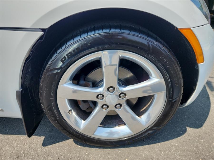 2008 Pontiac Solstice 2dr Conv GXP, available for sale in Islip, New York | L.I. Auto Gallery. Islip, New York 2008 Pontiac Solstice 2dr Conv GXP, available for sale in Islip, New York | L.I. Auto Gallery. Islip, New York