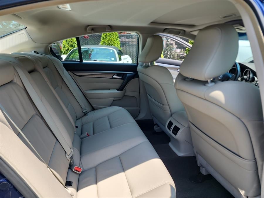 2013 Acura TL 4dr Sdn Auto 2WD, available for sale in Islip, New York | L.I. Auto Gallery. Islip, New York 2013 Acura TL 4dr Sdn Auto 2WD, available for sale in Islip, New York | L.I. Auto Gallery. Islip, New York