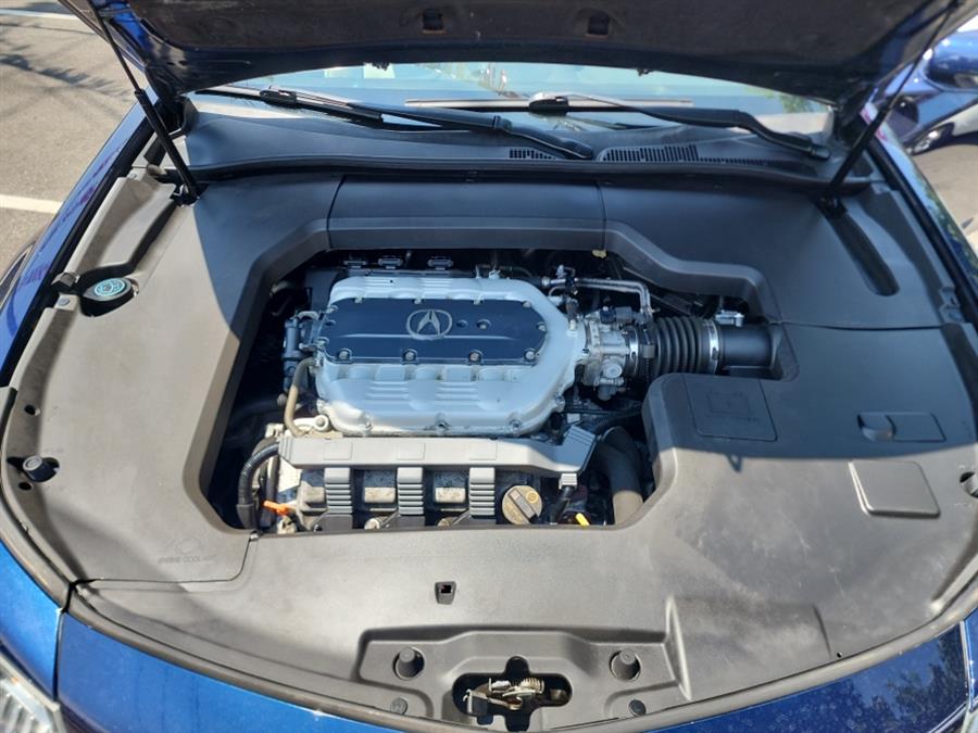 2013 Acura TL 4dr Sdn Auto 2WD, available for sale in Islip, New York | L.I. Auto Gallery. Islip, New York 2013 Acura TL 4dr Sdn Auto 2WD, available for sale in Islip, New York | L.I. Auto Gallery. Islip, New York