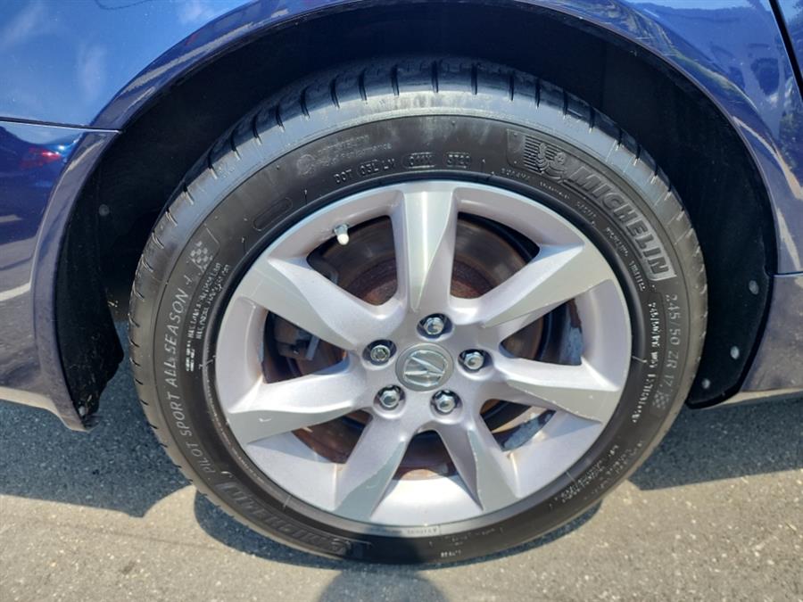 2013 Acura TL 4dr Sdn Auto 2WD, available for sale in Islip, New York | L.I. Auto Gallery. Islip, New York 2013 Acura TL 4dr Sdn Auto 2WD, available for sale in Islip, New York | L.I. Auto Gallery. Islip, New York