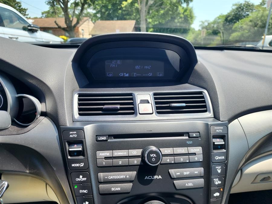 2013 Acura TL 4dr Sdn Auto 2WD, available for sale in Islip, New York | L.I. Auto Gallery. Islip, New York 2013 Acura TL 4dr Sdn Auto 2WD, available for sale in Islip, New York | L.I. Auto Gallery. Islip, New York