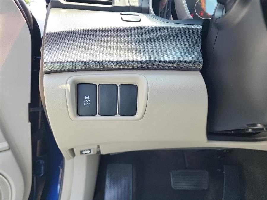 2013 Acura TL 4dr Sdn Auto 2WD, available for sale in Islip, New York | L.I. Auto Gallery. Islip, New York 2013 Acura TL 4dr Sdn Auto 2WD, available for sale in Islip, New York | L.I. Auto Gallery. Islip, New York