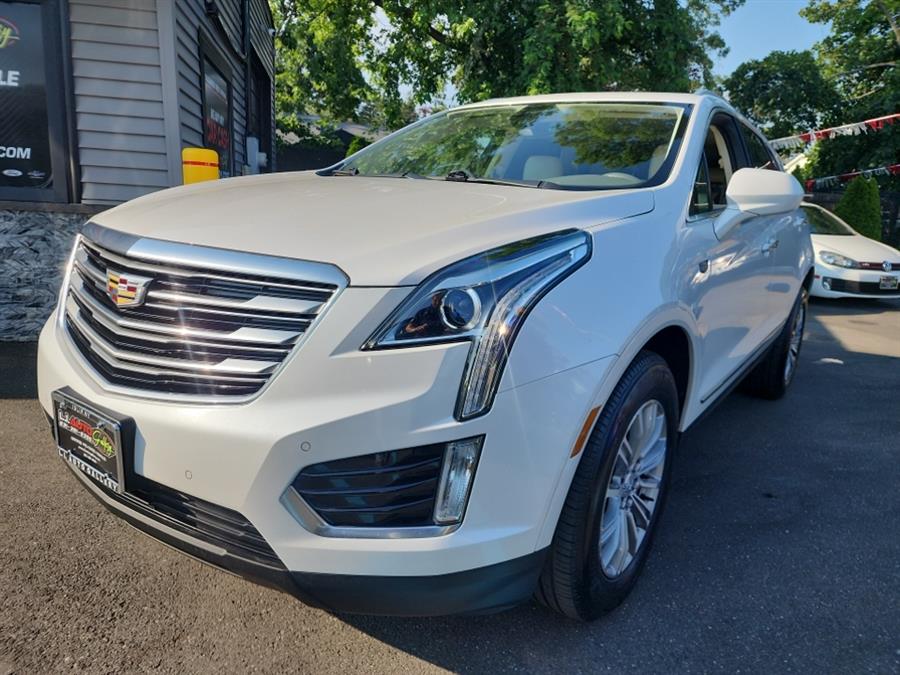 Used 2017 Cadillac XT5 in Islip, New York | L.I. Auto Gallery. Islip, New York