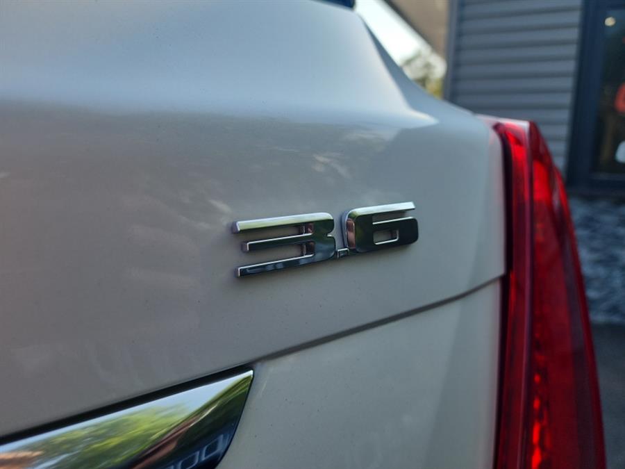 2017 Cadillac XT5 AWD 4dr Luxury, available for sale in Islip, New York | L.I. Auto Gallery. Islip, New York 2017 Cadillac XT5 AWD 4dr Luxury, available for sale in Islip, New York | L.I. Auto Gallery. Islip, New York