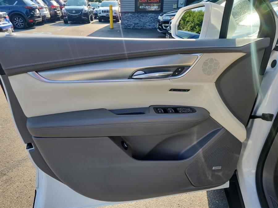 2017 Cadillac XT5 AWD 4dr Luxury, available for sale in Islip, New York | L.I. Auto Gallery. Islip, New York 2017 Cadillac XT5 AWD 4dr Luxury, available for sale in Islip, New York | L.I. Auto Gallery. Islip, New York