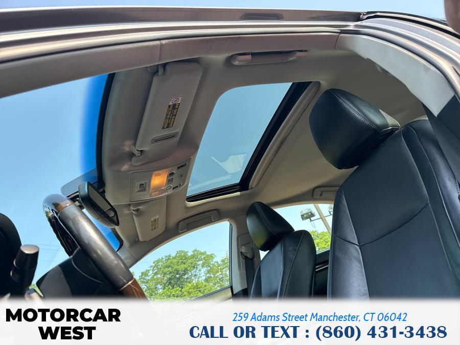 2014 Lexus ES 350 4dr Sdn, available for sale in Manchester, Connecticut | Motorcar West. Manchester, Connecticut 2014 Lexus ES 350 4dr Sdn, available for sale in Manchester, Connecticut | Motorcar West. Manchester, Connecticut