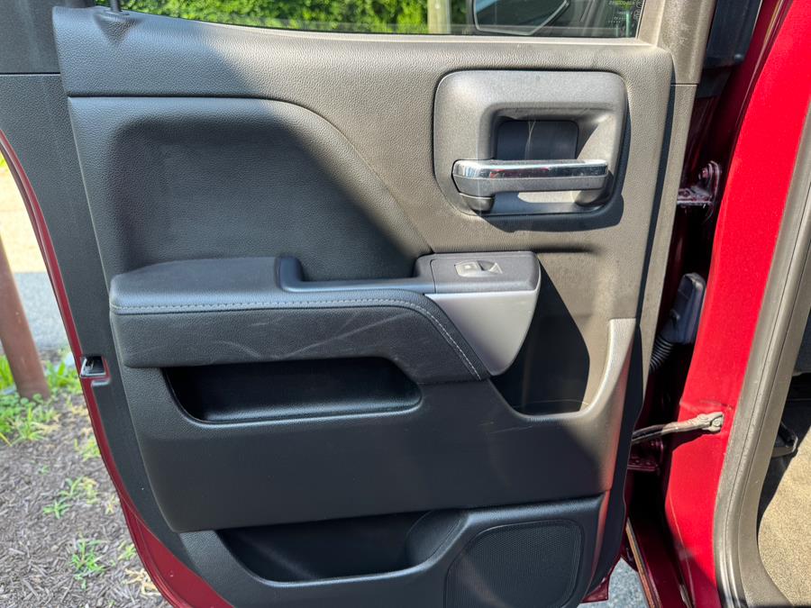 2017 Chevrolet Silverado 1500 4WD Double Cab 143.5" LT w/2LT, available for sale in New Milford, Connecticut | Faustos Auto Body and Repairs LLC. New Milford, Connecticut 2017 Chevrolet Silverado 1500 4WD Double Cab 143.5" LT w/2LT, available for sale in New Milford, Connecticut | Faustos Auto Body and Repairs LLC. New Milford, Connecticut