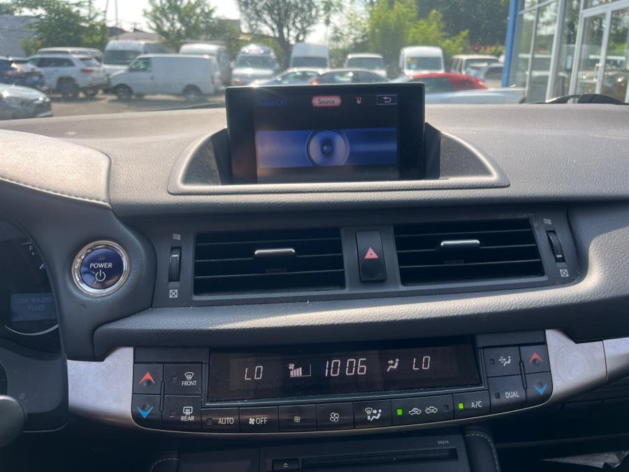 2014 Lexus CT 200h Hybrid, available for sale in Elmont, New York | Sunrise of Elmont. Elmont, New York 2014 Lexus CT 200h Hybrid, available for sale in Elmont, New York | Sunrise of Elmont. Elmont, New York