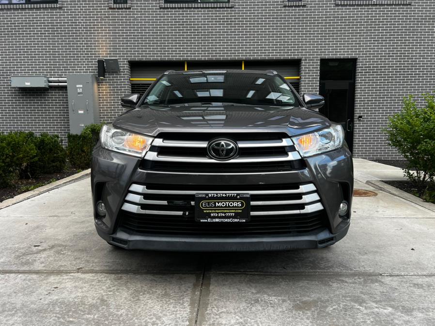 2017 Toyota Highlander XLE V6 AWD (Natl), available for sale in Irvington, New Jersey | Elis Motors Corp. Irvington, New Jersey 2017 Toyota Highlander XLE V6 AWD (Natl), available for sale in Irvington, New Jersey | Elis Motors Corp. Irvington, New Jersey