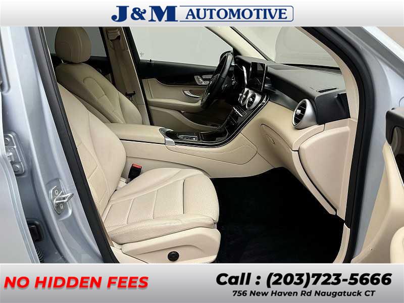 2021 Mercedes-benz Glc GLC 300, available for sale in Naugatuck, Connecticut | J&M Automotive Sls&Svc LLC. Naugatuck, Connecticut 2021 Mercedes-benz Glc GLC 300, available for sale in Naugatuck, Connecticut | J&M Automotive Sls&Svc LLC. Naugatuck, Connecticut