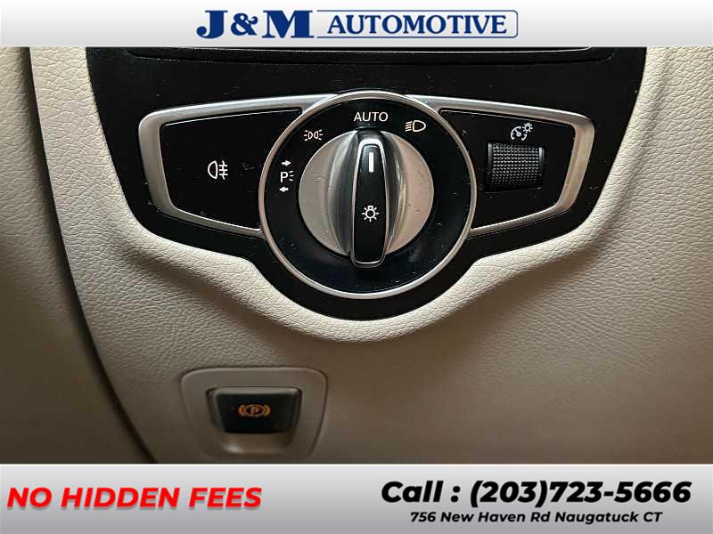 2021 Mercedes-benz Glc GLC 300, available for sale in Naugatuck, Connecticut | J&M Automotive Sls&Svc LLC. Naugatuck, Connecticut 2021 Mercedes-benz Glc GLC 300, available for sale in Naugatuck, Connecticut | J&M Automotive Sls&Svc LLC. Naugatuck, Connecticut