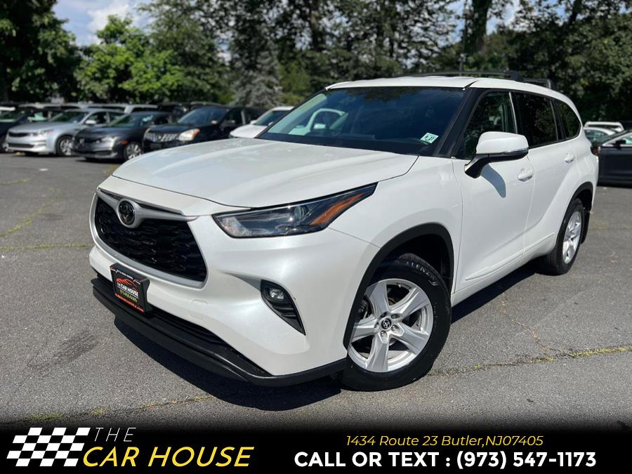Used 2022 Toyota Highlander in Butler, New Jersey | The Car House. Butler, New Jersey