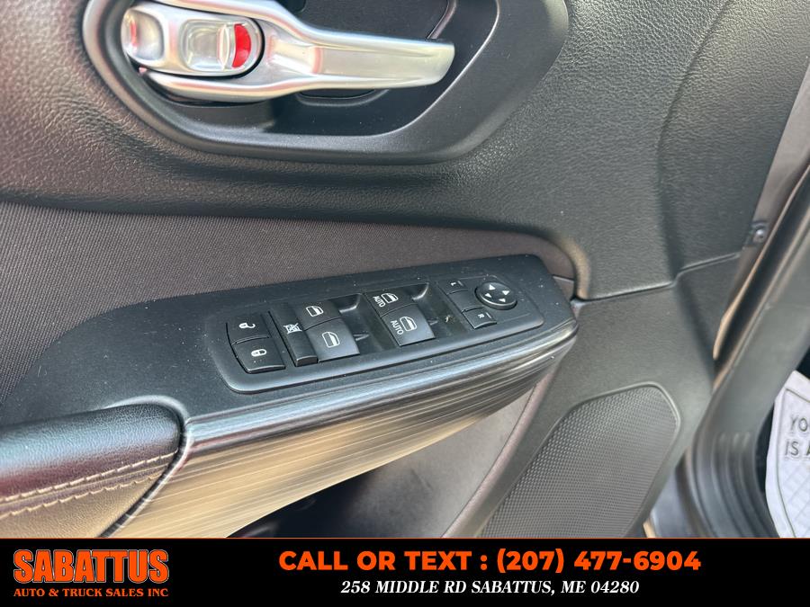2017 Jeep Cherokee Latitude 4x4, available for sale in Sabattus, Maine | Sabattus Auto and Truck Sales Inc. Sabattus, Maine 2017 Jeep Cherokee Latitude 4x4, available for sale in Sabattus, Maine | Sabattus Auto and Truck Sales Inc. Sabattus, Maine