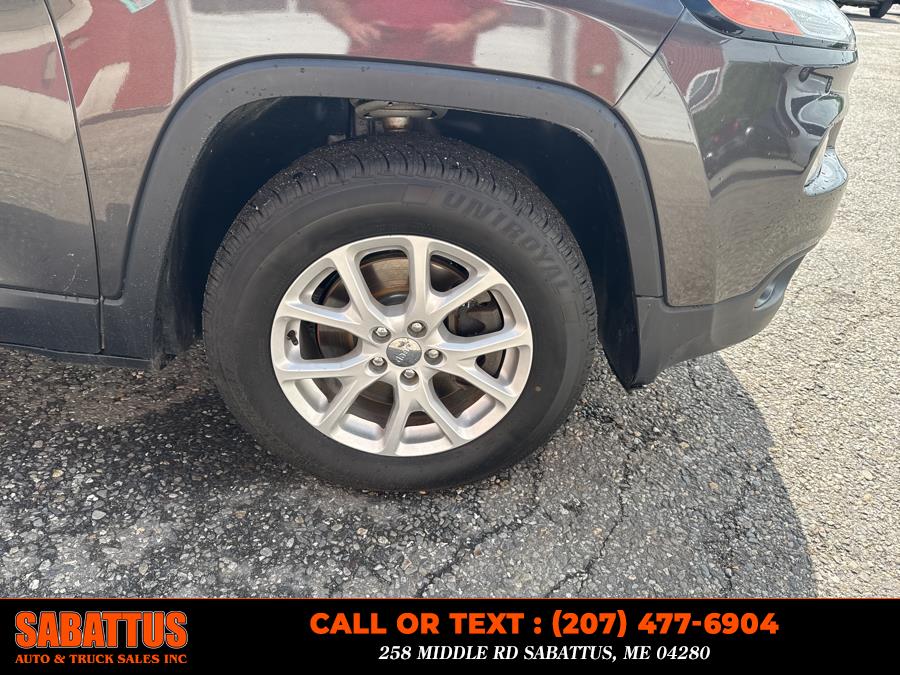 2017 Jeep Cherokee Latitude 4x4, available for sale in Sabattus, Maine | Sabattus Auto and Truck Sales Inc. Sabattus, Maine 2017 Jeep Cherokee Latitude 4x4, available for sale in Sabattus, Maine | Sabattus Auto and Truck Sales Inc. Sabattus, Maine