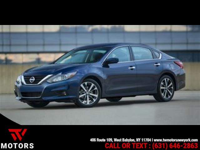 Used 2017 Nissan Altima in West Babylon, New York | TW Motors. West Babylon, New York