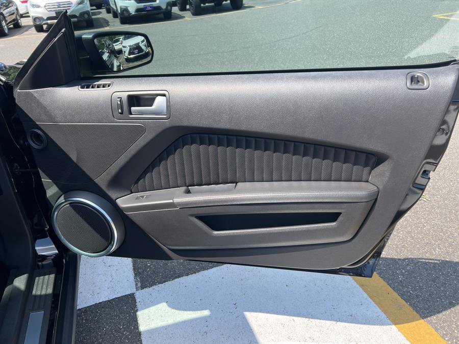 2010 Ford Mustang 2dr Cpe Shelby GT500, available for sale in Waterbury, Connecticut | National Auto Brokers, Inc.. Waterbury, Connecticut 2010 Ford Mustang 2dr Cpe Shelby GT500, available for sale in Waterbury, Connecticut | National Auto Brokers, Inc.. Waterbury, Connecticut