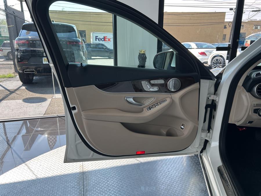2015 Mercedes-Benz C-Class 4dr Sdn C 300 4MATIC, available for sale in Jersey City, New Jersey | Luxe Auto Galleria. Jersey City, New Jersey 2015 Mercedes-Benz C-Class 4dr Sdn C 300 4MATIC, available for sale in Jersey City, New Jersey | Luxe Auto Galleria. Jersey City, New Jersey