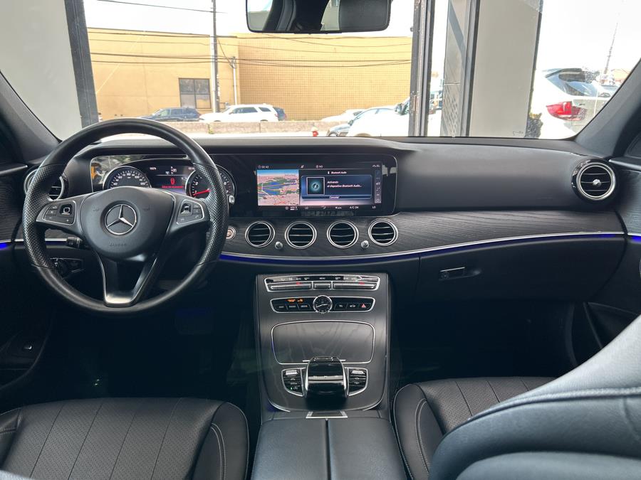 2018 Mercedes-Benz E-Class E 300 4MATIC Sedan, available for sale in Jersey City, New Jersey | Luxe Auto Galleria. Jersey City, New Jersey 2018 Mercedes-Benz E-Class E 300 4MATIC Sedan, available for sale in Jersey City, New Jersey | Luxe Auto Galleria. Jersey City, New Jersey
