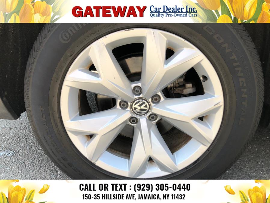 2018 Volkswagen Atlas 3.6L V6 SEL 4MOTION, available for sale in Jamaica, New York | Gateway Car Dealer Inc. Jamaica, New York 2018 Volkswagen Atlas 3.6L V6 SEL 4MOTION, available for sale in Jamaica, New York | Gateway Car Dealer Inc. Jamaica, New York