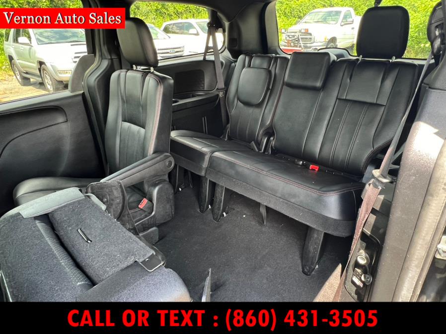 2016 Dodge Grand Caravan 4dr Wgn R/T, available for sale in Manchester, Connecticut | Vernon Auto Sale & Service. Manchester, Connecticut 2016 Dodge Grand Caravan 4dr Wgn R/T, available for sale in Manchester, Connecticut | Vernon Auto Sale & Service. Manchester, Connecticut