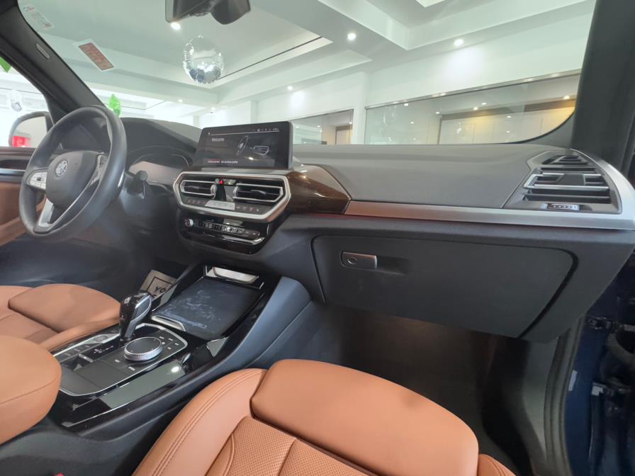 2024 BMW X3 sDrive30i Sports Activity Vehicle, available for sale in Franklin Square, New York | Luxury Motor Club. Franklin Square, New York 2024 BMW X3 sDrive30i Sports Activity Vehicle, available for sale in Franklin Square, New York | Luxury Motor Club. Franklin Square, New York