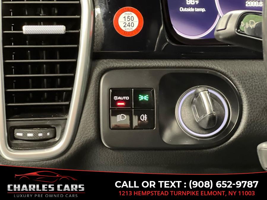 2021 Porsche Cayenne Premium Plus Pkg, available for sale in Elmont, New York | Charles Cars. Elmont, New York 2021 Porsche Cayenne Premium Plus Pkg, available for sale in Elmont, New York | Charles Cars. Elmont, New York