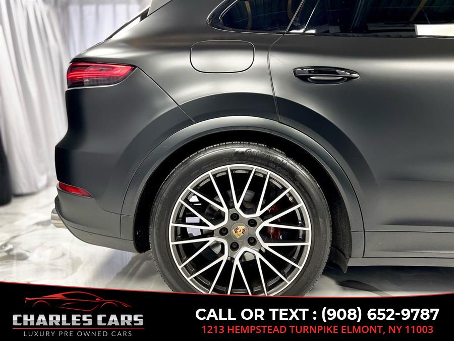 2021 Porsche Cayenne Premium Plus Pkg, available for sale in Elmont, New York | Charles Cars. Elmont, New York 2021 Porsche Cayenne Premium Plus Pkg, available for sale in Elmont, New York | Charles Cars. Elmont, New York