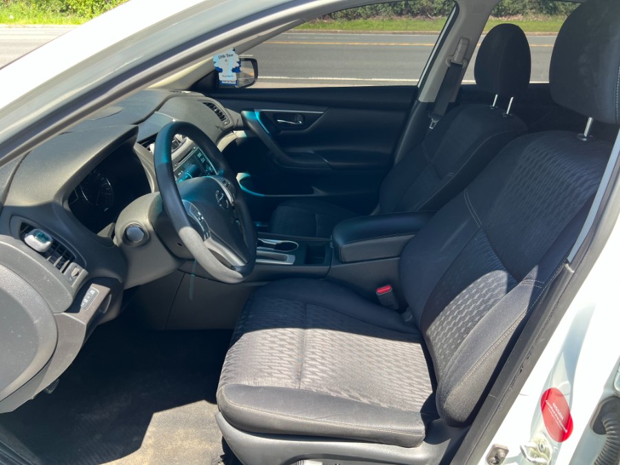 2018 Nissan Altima 2.5 SV Sedan, available for sale in Westfield, Massachusetts | Auto Wings Cop. Westfield, Massachusetts 2018 Nissan Altima 2.5 SV Sedan, available for sale in Westfield, Massachusetts | Auto Wings Cop. Westfield, Massachusetts